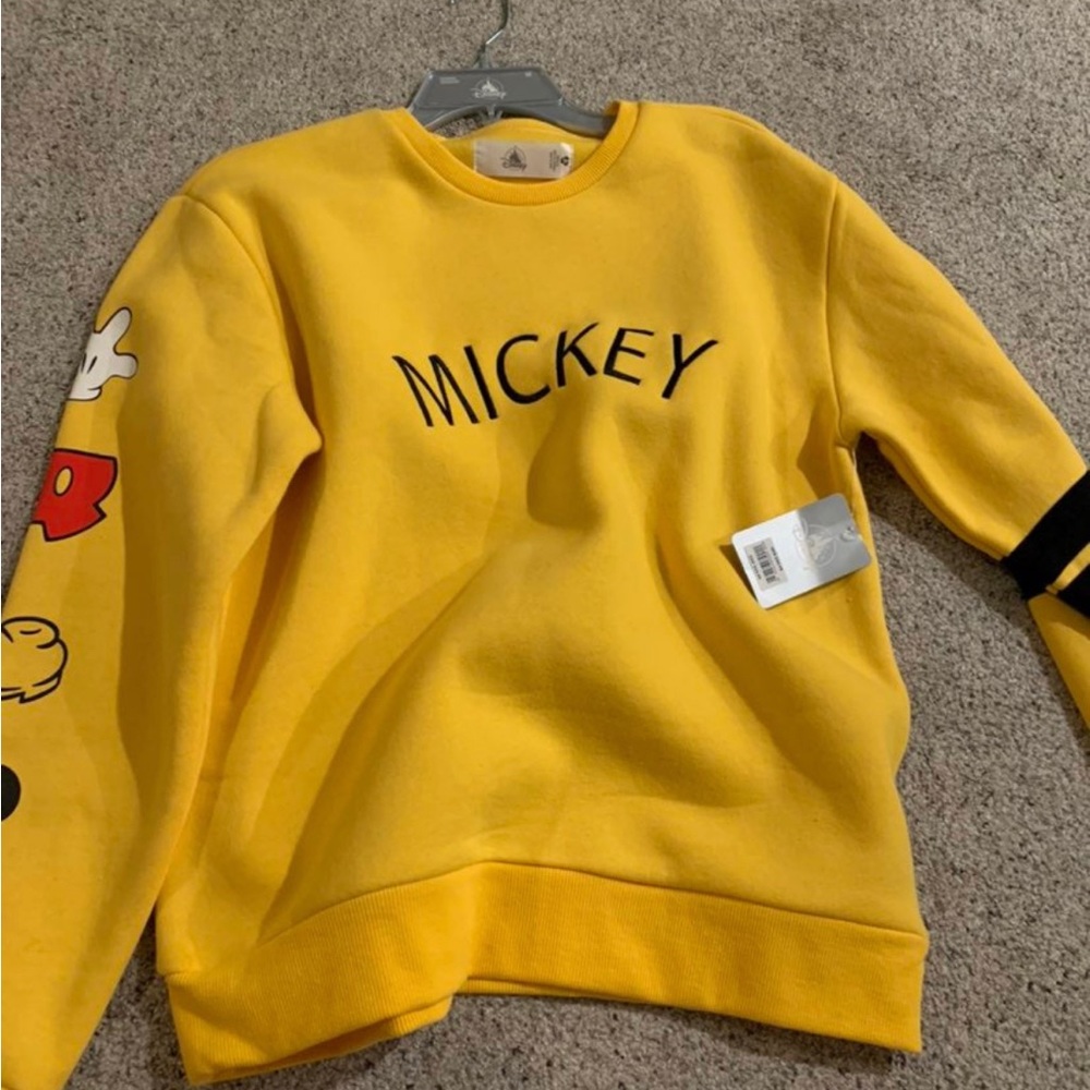 Mickey icon sweater